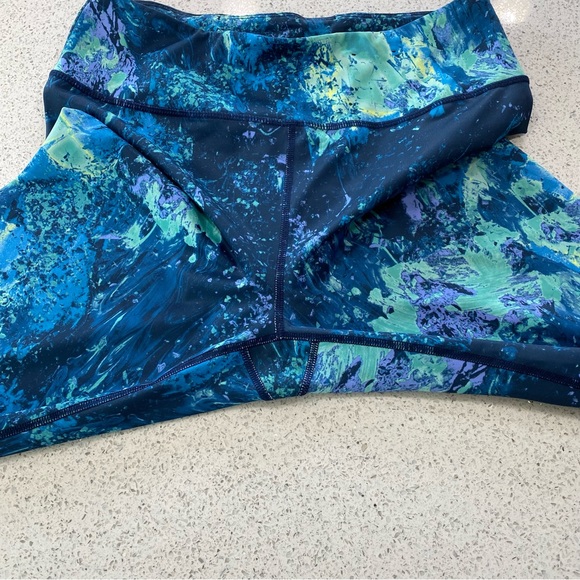 FILA Sport- Matching Athletic Set Size L - Picture 15 of 15